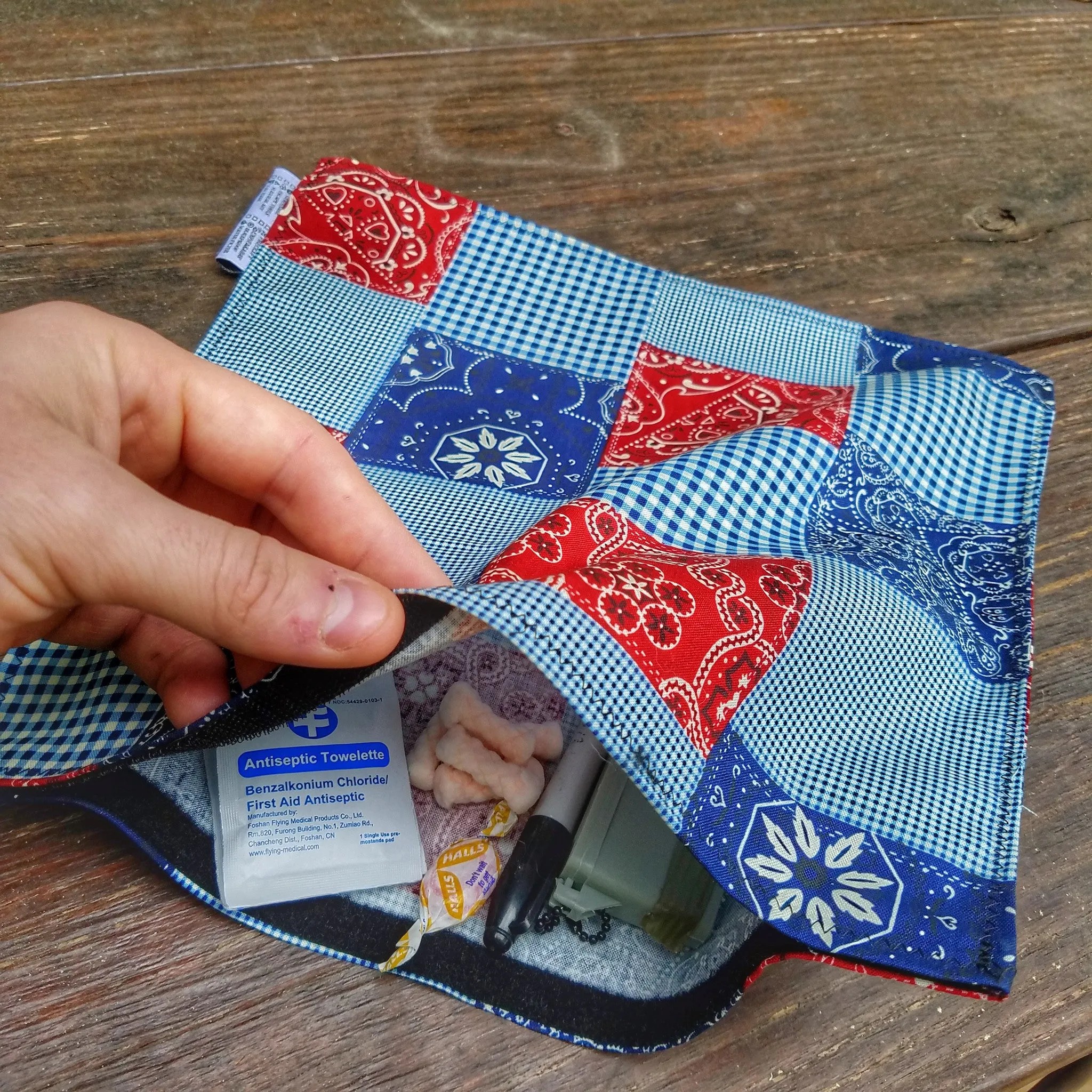 EDC Hank - Pocket Dump Storage Compartment Handkerchief.