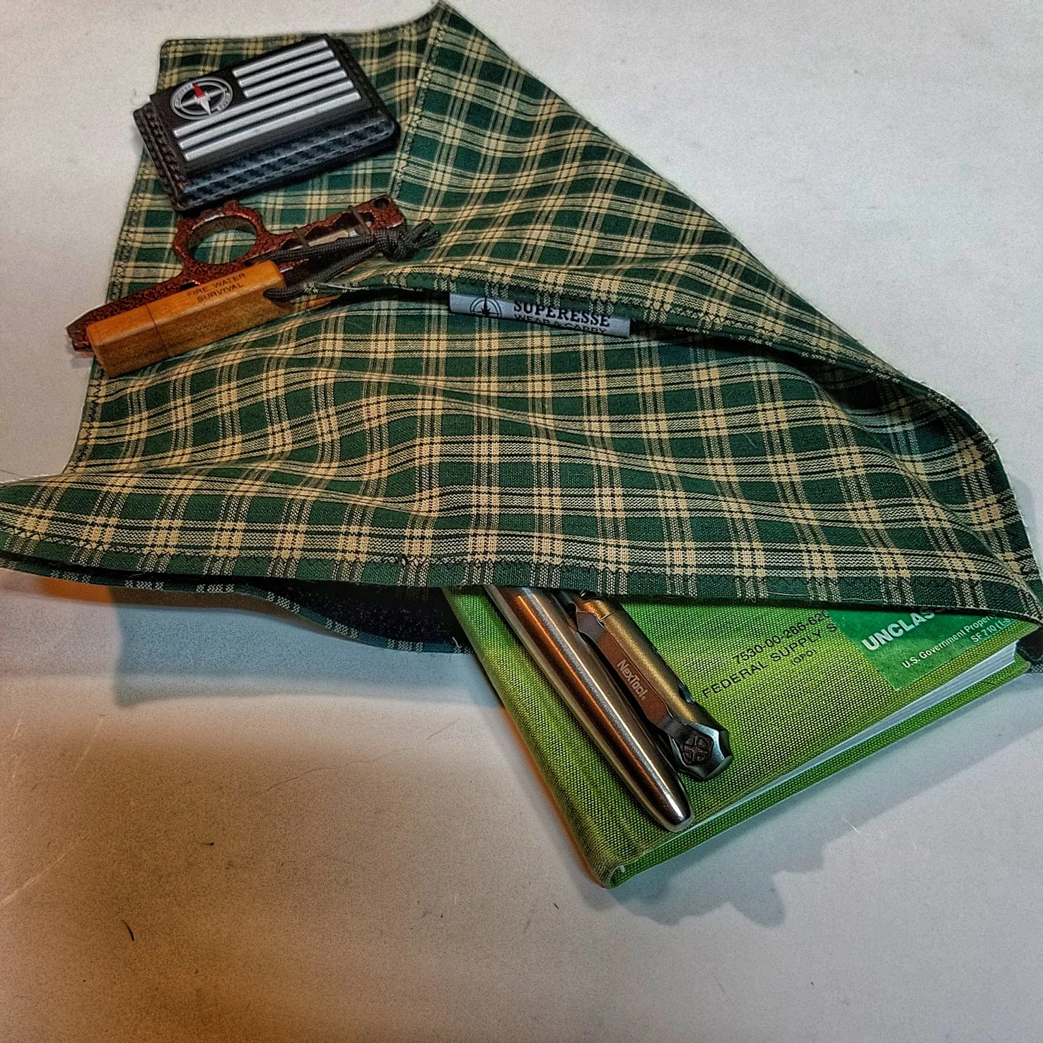 EDC Hank - Pocket Dump Storage Compartment Handkerchief.