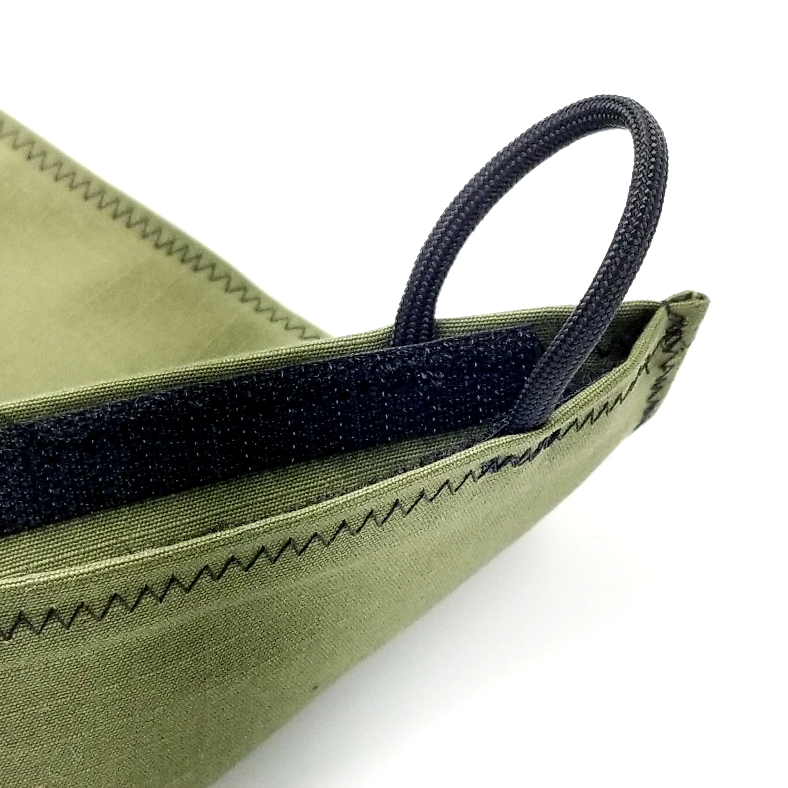 EDC Hank - Pocket Dump Storage Compartment Handkerchief.