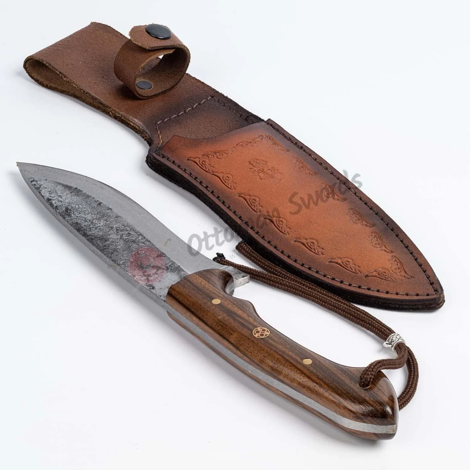 Handmade Carbon Steel Camping Knife Walnut Tree