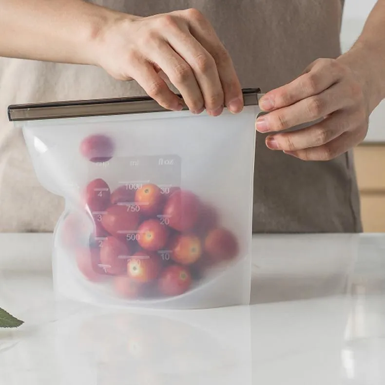 Certainly! Here’s an optimized title for your e-commerce product:

**Premium FDA Approved Reusable Silicone Food Storage Bags – Eco-Friendly & Durable Kitchen Storage Solution**

Feel free to let me know if you would like any further modifications!