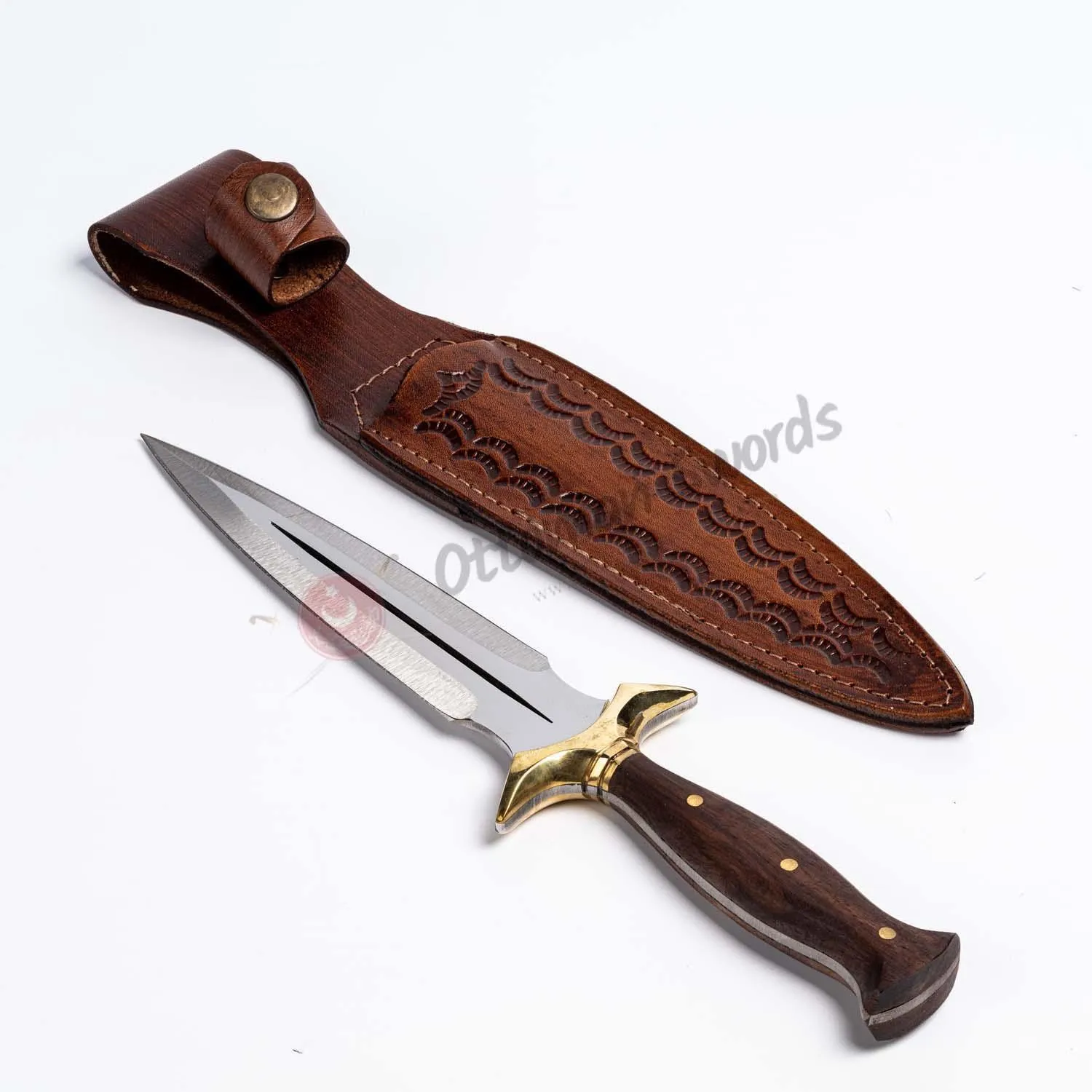 Walnut Handle, Double Edged Hunter Dagger